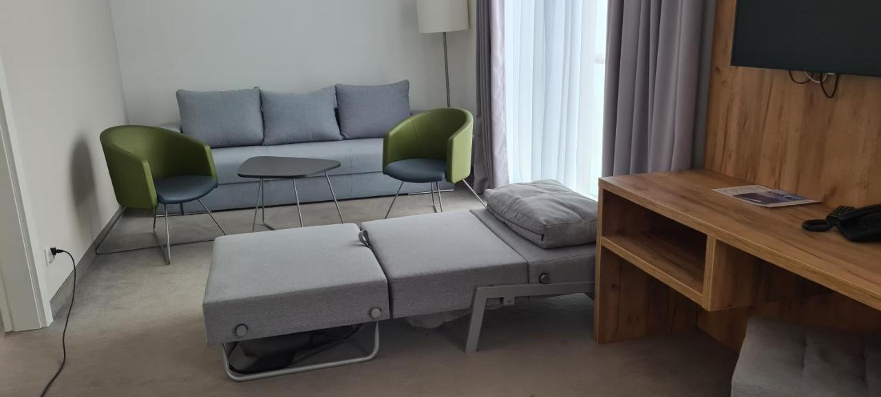 Aparthotel Apartamenty Czarna Gora 320 Сєнна Екстер'єр фото