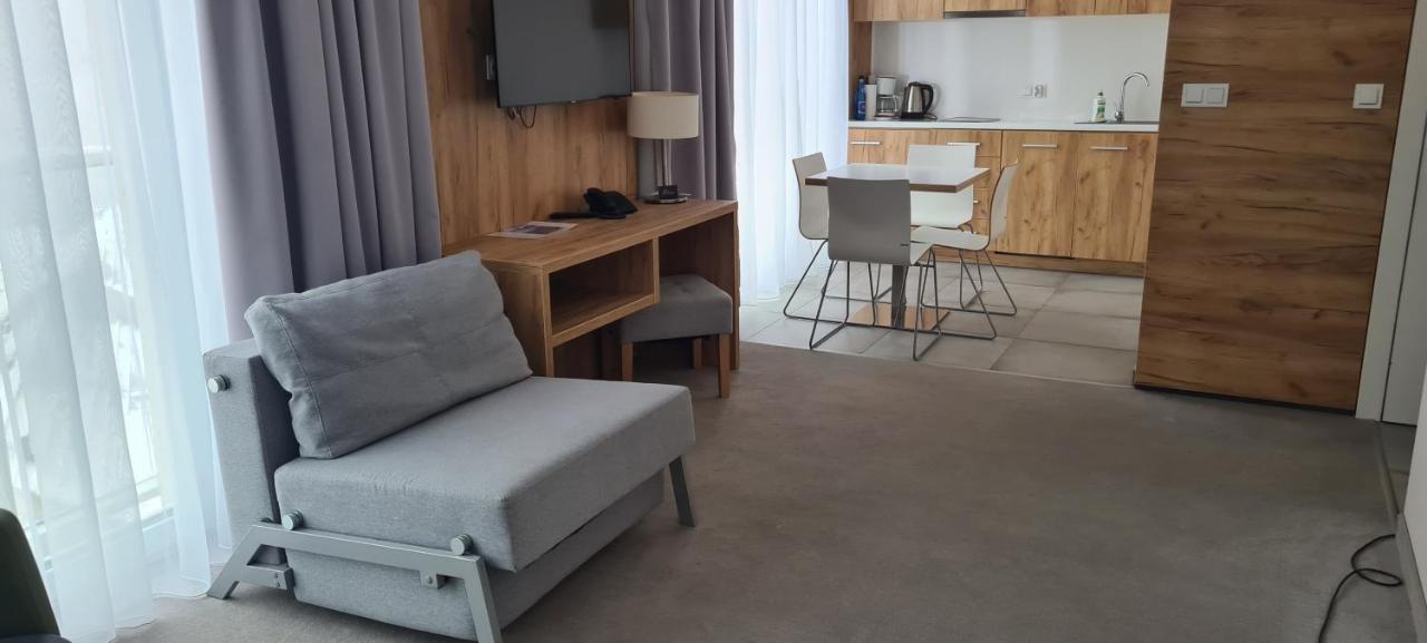 Aparthotel Apartamenty Czarna Gora 320 Сєнна Екстер'єр фото